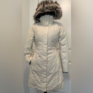 NWOT Vintage The North Face Women's Puffy Fur-Trimmed Parka w/Removable Hood